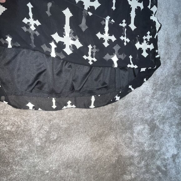 R. Rouge Womens Black & White Flowy Cross Print Goth Boho Tunic Dress fits XL - Picture 4 of 6